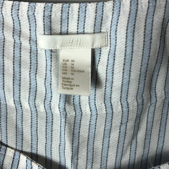 H&M plus size striped tank top (US 14) - Picture 2 of 4